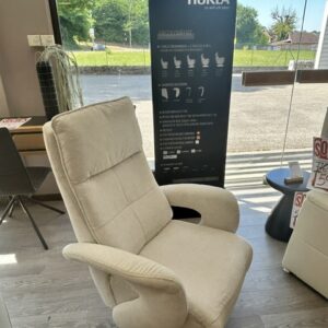 Fauteuil hukla 1 Fauteuil hukla 1